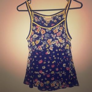 LAST CHANCE Lightweight Floral High to Low Shirt